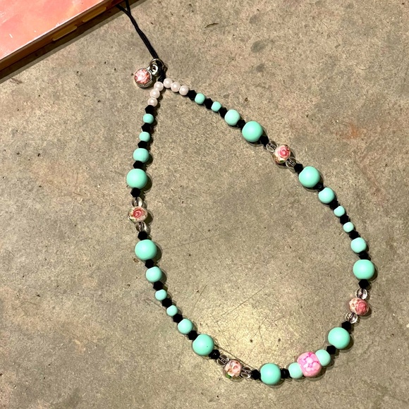 Phone String!! 🌹Rose🌹& Black Swarovski Theme! - Picture 3 of 10